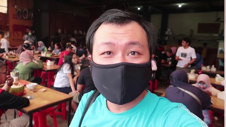 MAKANVLOG#1 - Ramenya Sadis makanan apa ini  WISATA KULINER MAKANAN ENAK BOGOR Sate Maranggi SN4444