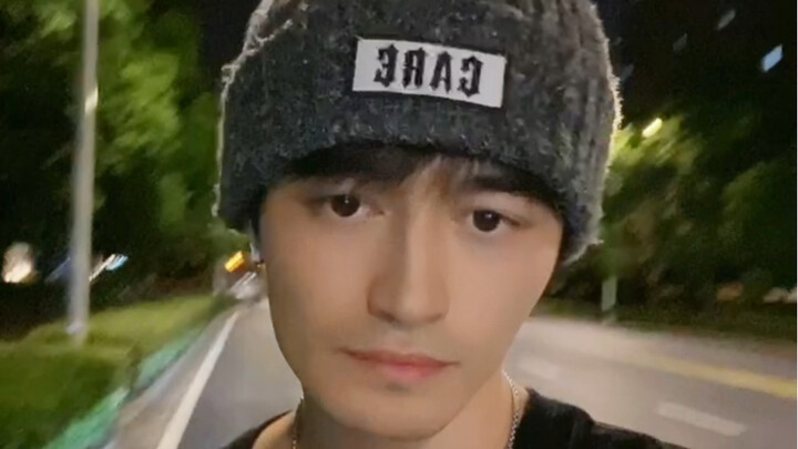 Ánh trăng của XXXTentacion