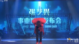 【张艺兴】目前最后一次公开场合听到《约定/EXO2014》，你值得所有的美好！