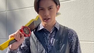 Anh em nhà Bataro Sentai Fox (Tài liệu chính thức của 0225 Extreme Fox)