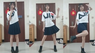 Tarian rumah siswa SMP nomor 1 (´ε｀*) tidak bulat dan melakukan handstand... (!?)
