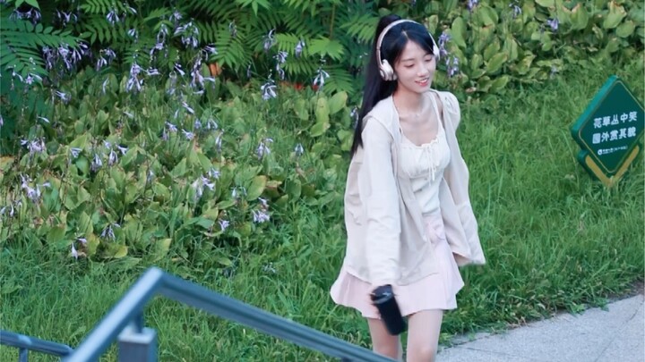 Family, who else gets the pure joy of not having to go back to school?