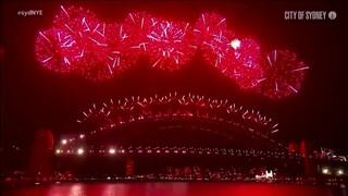 Sydney's firework display brings in 2022