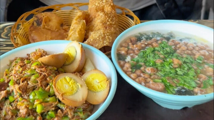 อ่านหนังสือหมื่นเล่มก็ไม่เท่าเดินทางหมื่นลี้