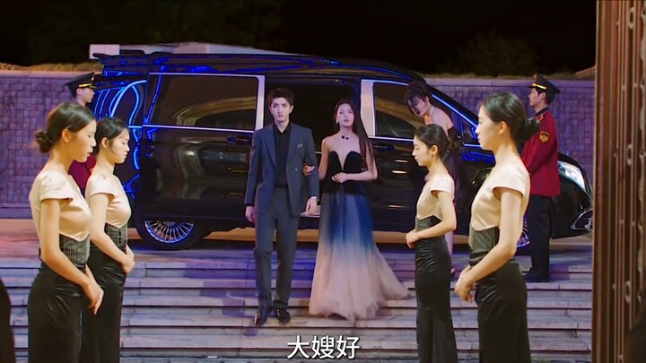 Chẳng trách ai cũng muốn làm chị cả – cảm giác được che chở thế này sướng quá đi! #PhimMạngPhồnHoaLạ