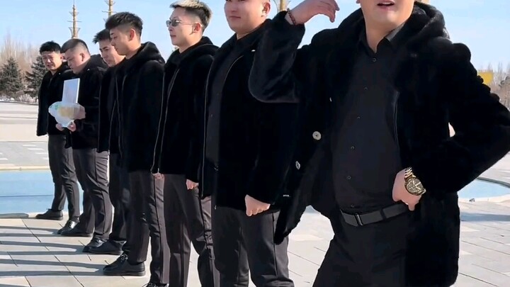 Zhuanzhuan’s move is brutal—Freljord has returned!