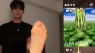 “被北体男大体育生硬控的三分钟”又名麦当劳被星巴克硬控QB..