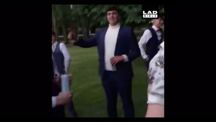 มหกรรมมุกตลก Plants vs. Zombies เวอร์ชันปี 1995