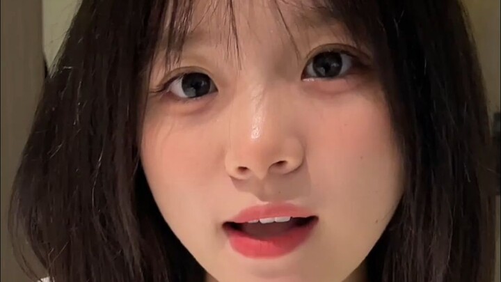 Mana ada pasangan yang pesan kamar twin saat jalan-jalan?