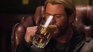 Cái quái gì vậy? Anh Hammer, dưới sự tiếp sức vô hạn của Doctor Strange, đã trở thành một ngôi nhà b