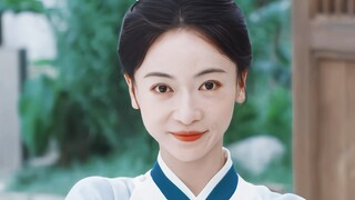 Tôi có thể nhìn thấy những nếp nhăn trên khóe mắt bạn!