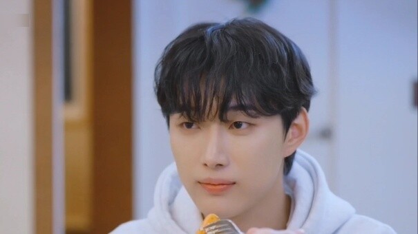 ต้องบอกเลยว่าจ้าวไทเซียนนี่แย่จริงๆ ส่วนตัวหลี่นี่กินผักแทบไม่หมดจนคำสุดท้ายเลย