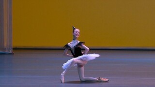 【الباليه】 إليزابيث باير - "مليون مهرج" تنويعات من هارليكويناد - YAGP 2016