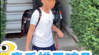 A young man from Shaanxi worked in Japan for 9 years and finally brought his child to school. But wh