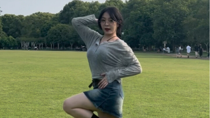 Orange Isle Edition of Queencard