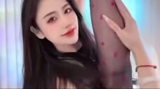Hot Legs in stockings #美女 #beauty #tiktok #辣妹 #甜妹 #douyu