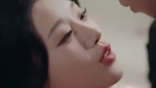 Setelah tinggalkan mantan brengsek, aku menikah dengan pamannya yang CEO