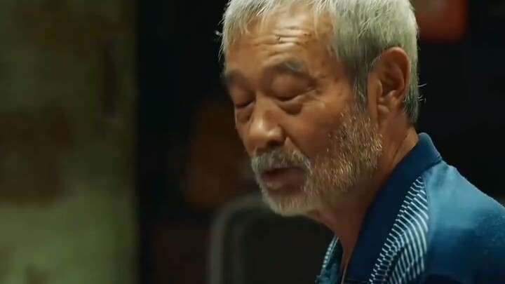 Để chữa khỏi bệnh tim cho em gái, người anh một mình gánh vác cả gia đình!