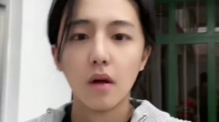 Little girl's voice changer phase