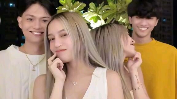 yabby 🤍and seanphia 💛
