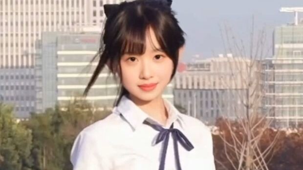 Em gái trà sữa đổi mặt AI