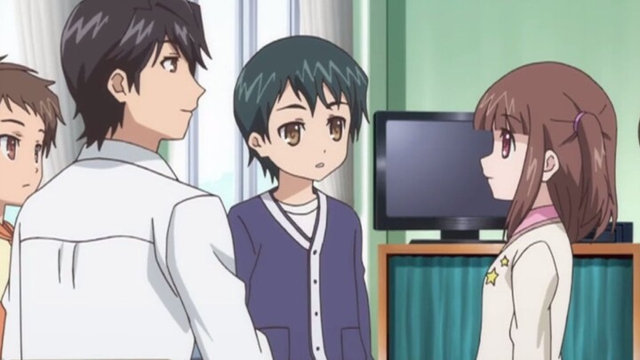 This elementary school student is always considered abnormal because he is too tall when hanging out