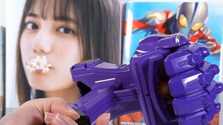 The Eye of Truth hits with a hammer! A comprehensive review of the DX Deja Hammer! The huge hammer s