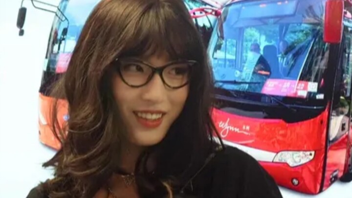 Dragon Fist Boy Lin Qiunan is dressed as a woman, can you recognize him?