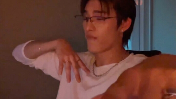 The contestant who won the championship in the Yin Qihao impersonation contest