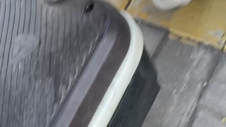 Seluruh pendapatan video ini akan digunakan untuk membeli aki baru.