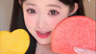 Enjoy a refreshing fruit feast!