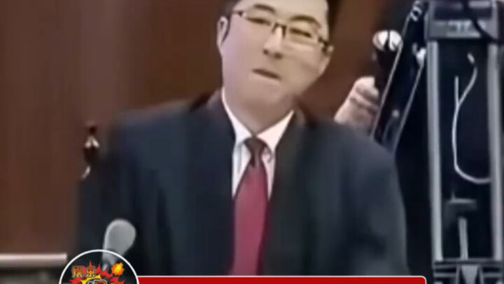 Even funnier, the plaintiff's lawyer and the defendant's lawyer are classmates.