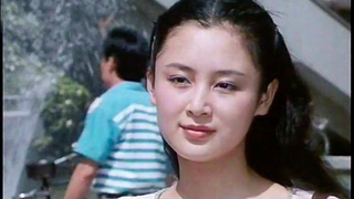 1990 تشين هونغ إعلان مروحة كهربائية على شكل زهرة الأقحوان