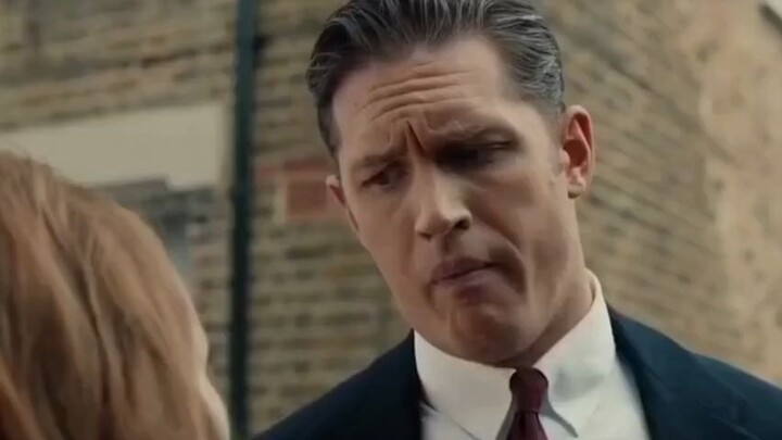 Làm sao từ chối một Tom Hardy cuốn hút như thế này|<Song sinh sát thủ>