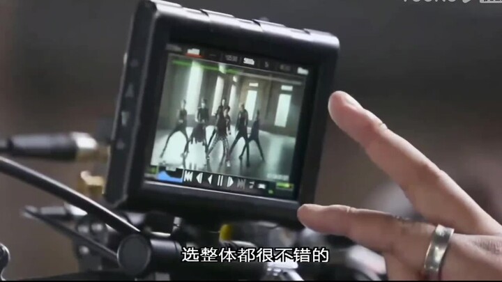 Tekanan dalam tarian Zhang Yixing benar-benar luar biasa!