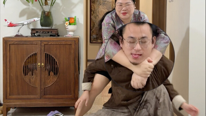 ได้ยินมาว่าการท้าทายแบบคู่รักจะช่วยกระชับความสัมพันธ์ได้ พวกเราสองคนก็ลองบ้างดีกว่า ว่าแต่พี่จางนี่น