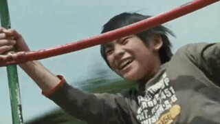“我们死在了一个无人知晓的夏天。”