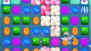 Ada tembok penghalang di tengah, candy crush