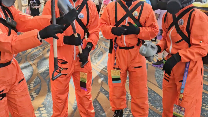 漫展上的致命公司Cosplay