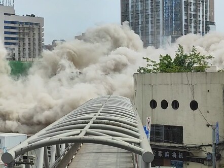 Lokasi Peledakan Hotel Huatie di Stasiun Chongqing
