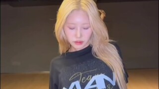 BADA BEE 团队翻跳街头女战士第3季的舞蹈，果然实力―直在现！！！