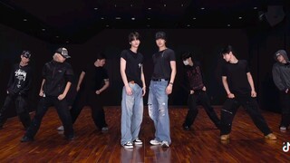 SHINEE - Replay Dance Cover