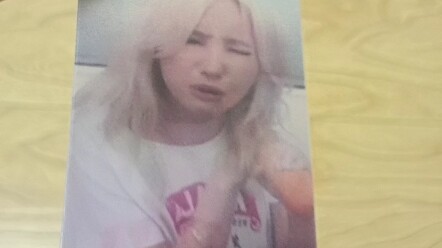 Haha, mẹ tui ăn rau nè!