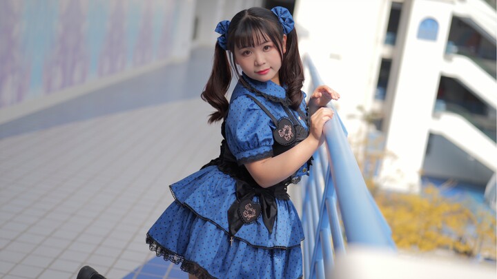 Girls vertical screen straight shot [Little Dragon Girl]