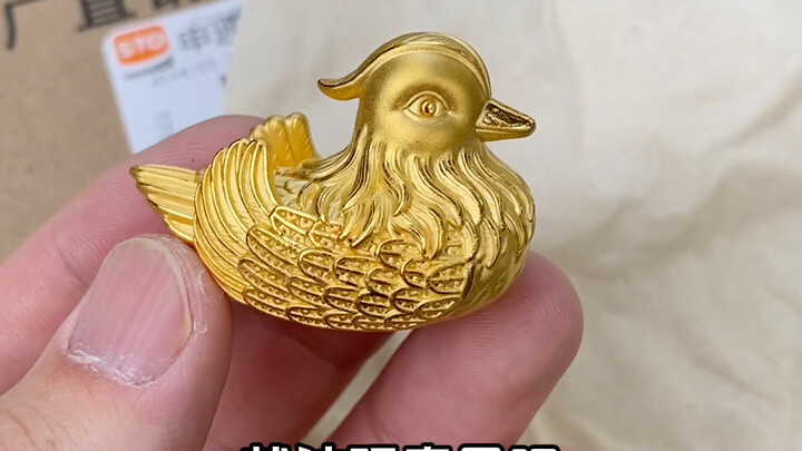 Don’t swans actually not practice monogamy?