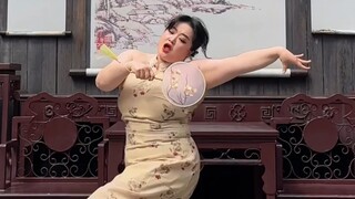 Versi cheongsam ukuran plus 180 pon-Tiga berkat Hongchenliang-sebenarnya ada dua kuas