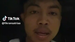 cara membuat oramg tersayang senyum sampai ke telinga 😂😂😂🥰