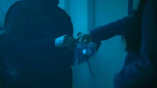 杀手刺杀女人谁知竟发现对方已经被杀，没想到这一切仅仅只是开始