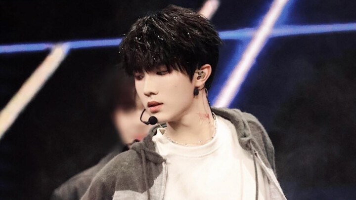 【Su Xinhao Live | Dangerous Party】This high school boy is such a great dancer—how could it be Su Xin