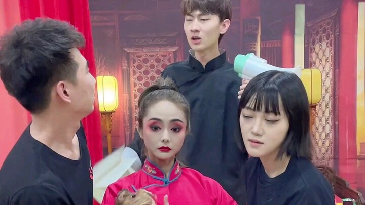 Có ai mua cái cuối cùng giống nhau không?